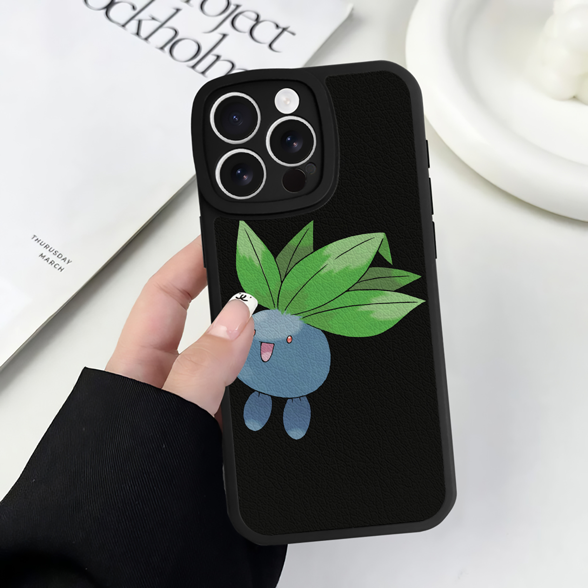 （画像用） ポケットモンスター Pokémon 【iPhone 16シリーズ対応】シリコンスマホケース（レザー調） 材質：シリコン